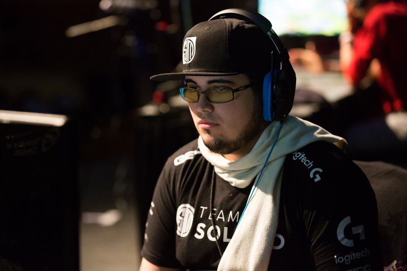 Gonzalo Barrios at Genesis 4 by Robert Paul